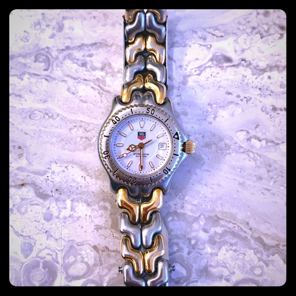 Tag Heuer professional sapphire crystal 200 m